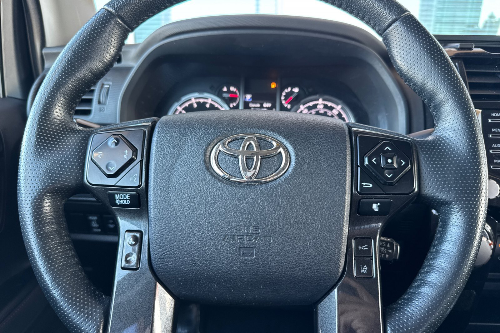 Certified 2023 Toyota 4Runner TRD Off-Road Premium w/ Moonroof Package AWD/4WD image 29