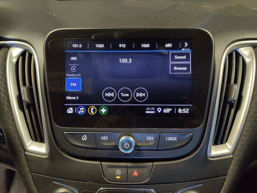 Used 2024 Chevrolet Malibu LS FWD image 25
