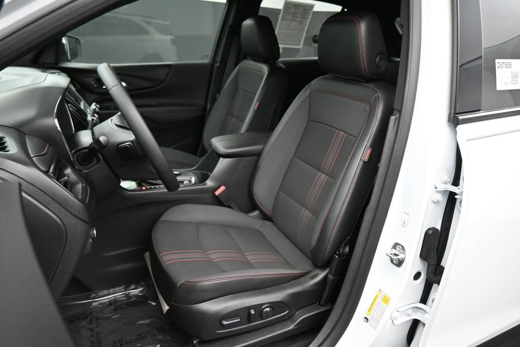 Used 2024 Chevrolet Equinox RS FWD image 13
