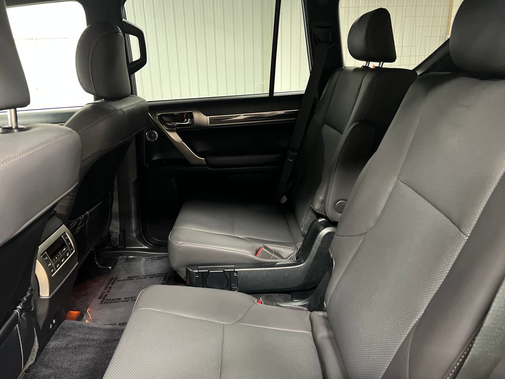 Used 2021 Lexus GX 460 Premium AWD/4WD image 15