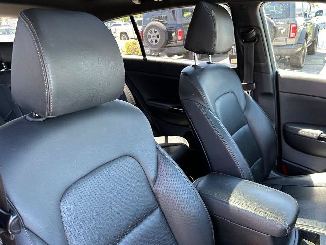 Used 2022 Kia Sportage Nightfall Edition w/ Nighfall AWD Premium Package image 17