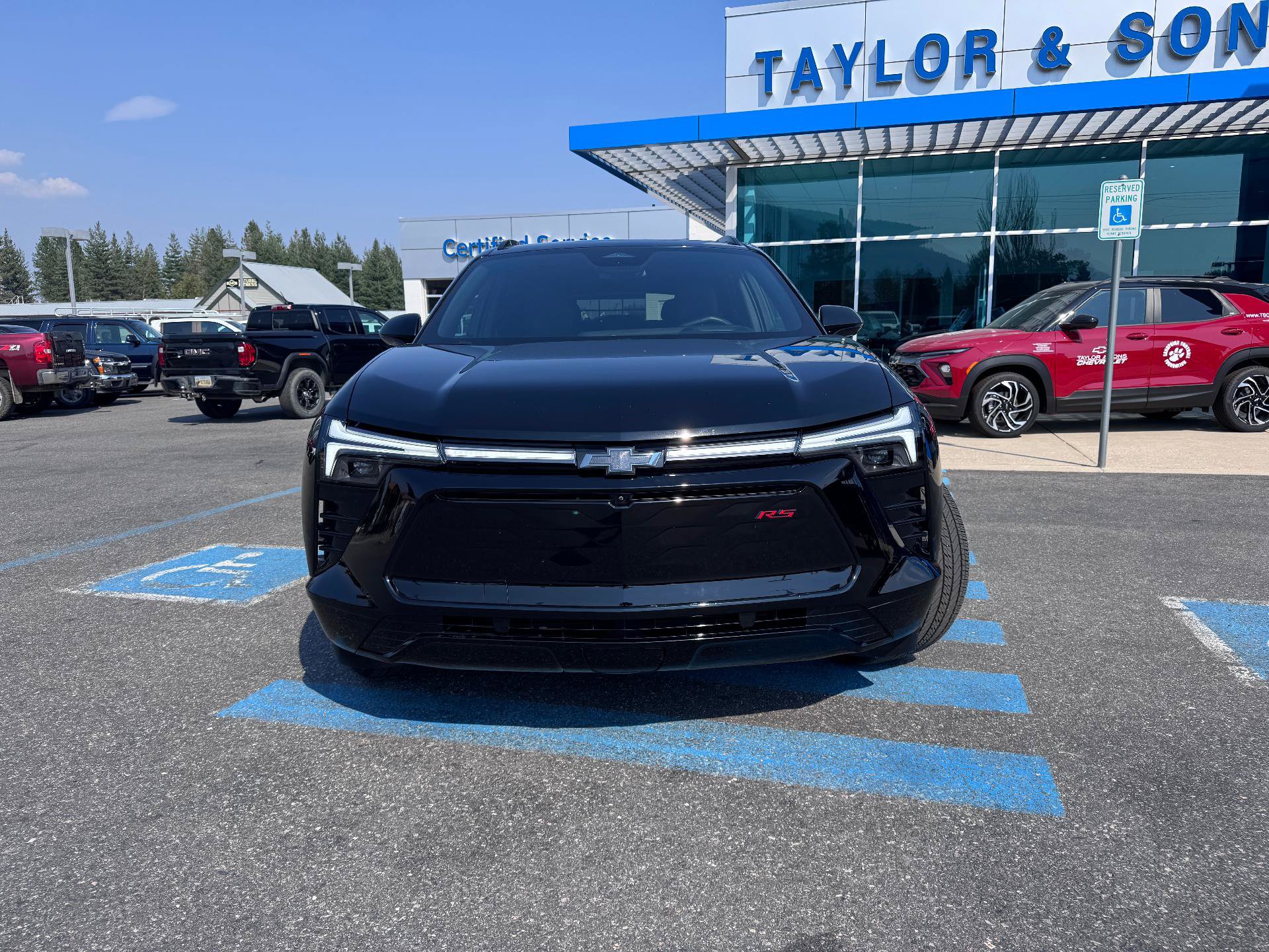 Used 2025 Chevrolet Blazer EV RS AWD/4WD image 2