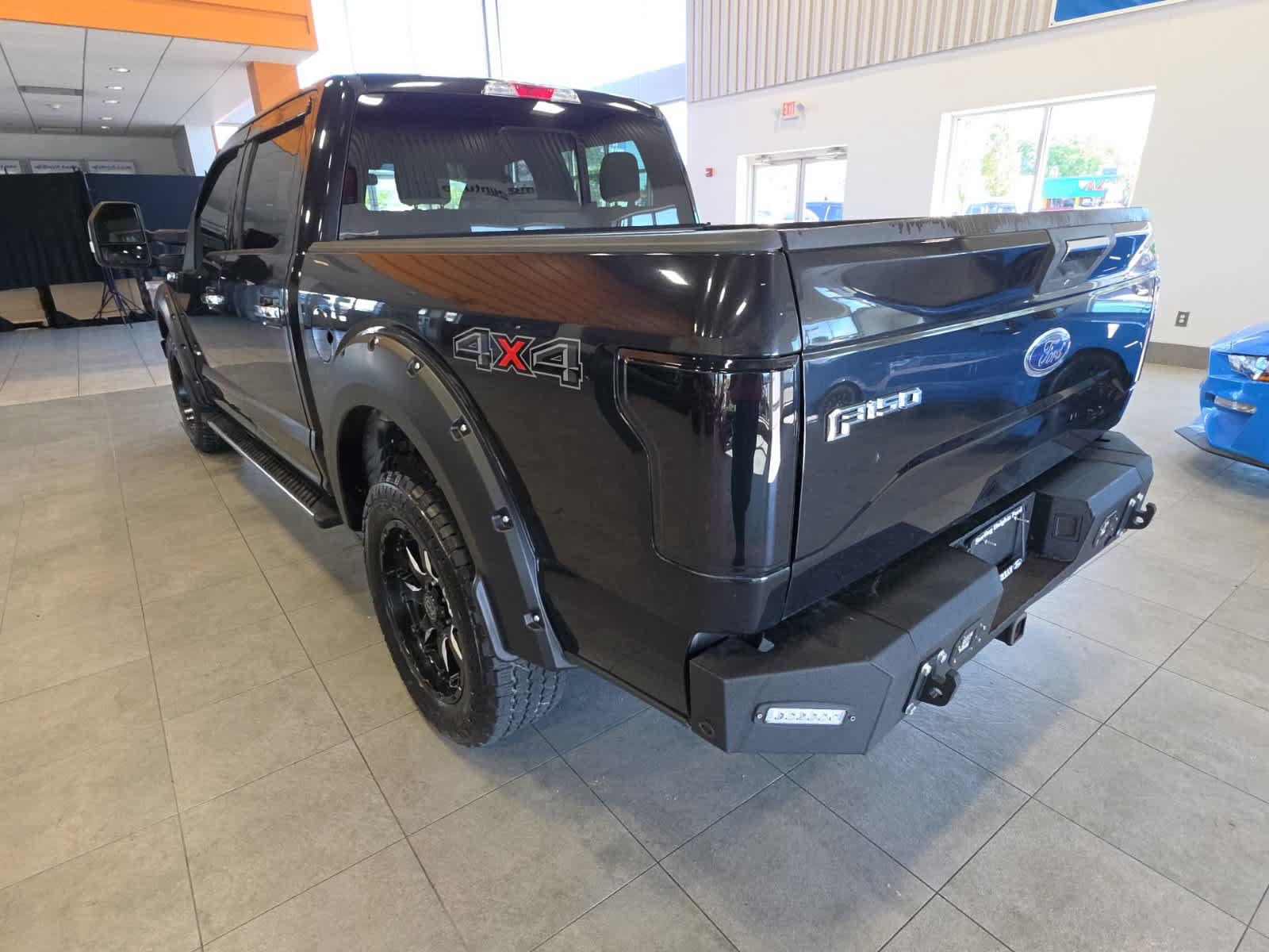 Used 2015 Ford F150 XLT w/ Equipment Group 302A Luxury AWD/4WD image 10
