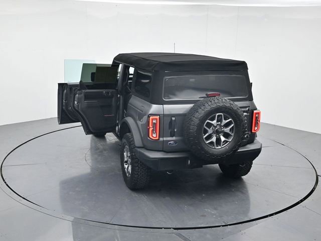 Used 2024 Ford Bronco Badlands image 44
