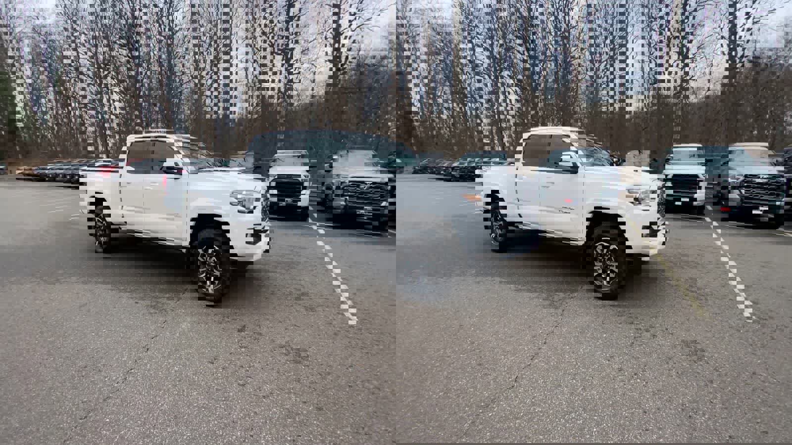 Used 2019 Toyota Tacoma TRD Sport image 2