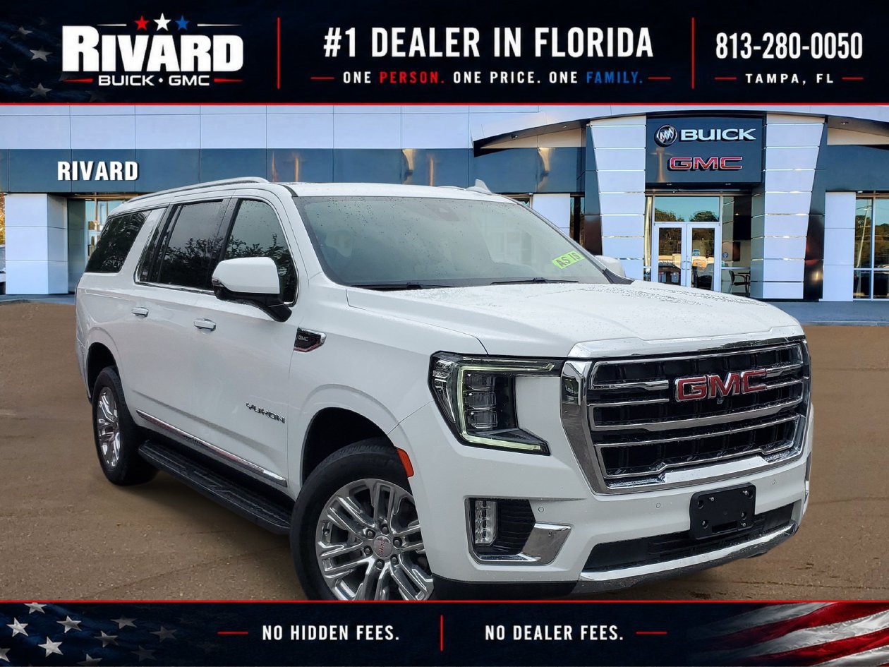 Used 2022 GMC Yukon XL SLT w/ SLT Premium Package AWD/4WD image 1