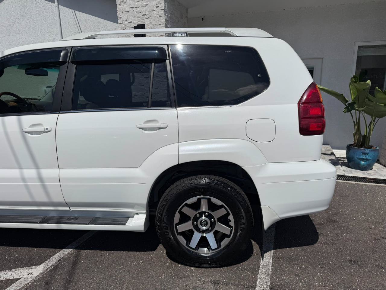 Used 2007 Lexus GX 470 AWD/4WD image 10
