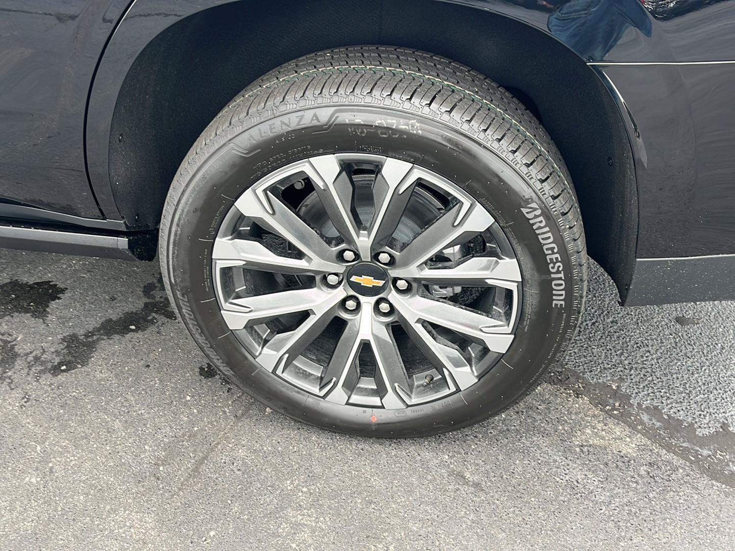 New 2026 Chevrolet Tahoe High Country AWD/4WD image 40