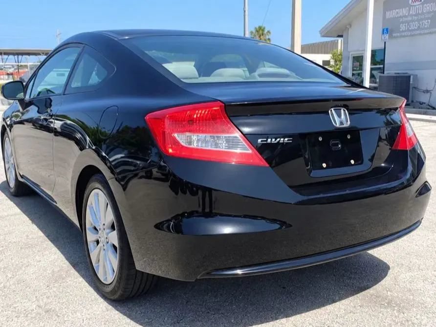 Used 2012 Honda Civic LX image 5