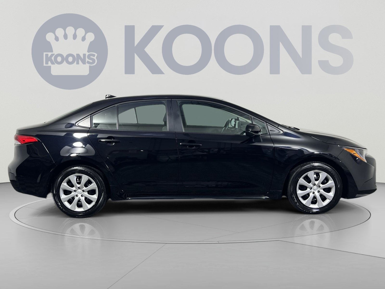 Used 2026 Toyota Corolla LE FWD image 8