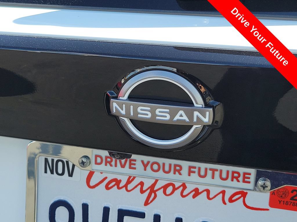 Used 2025 Nissan Kicks SV FWD image 23
