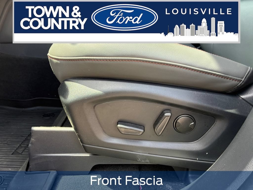 Used 2025 Ford Explorer Active w/ Active Comfort Package AWD/4WD image 12