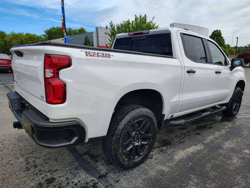 Used 2026 Chevrolet Silverado 1500 LT Trail Boss AWD/4WD image 5