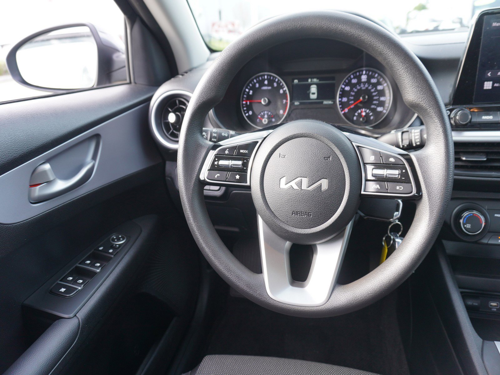 Used 2024 Kia Forte LXS image 12