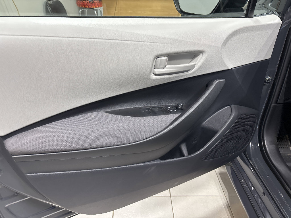 New 2026 Toyota Corolla LE FWD image 6