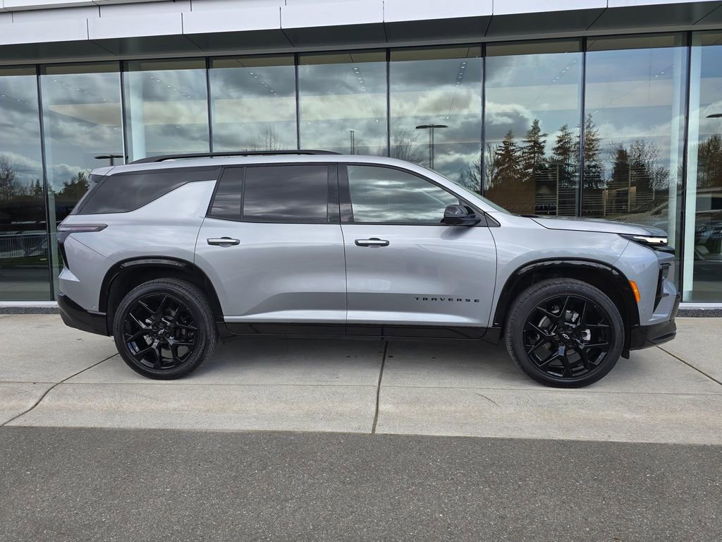 Used 2026 Chevrolet Traverse RS w/ LPO, Floor Liner Package image 6