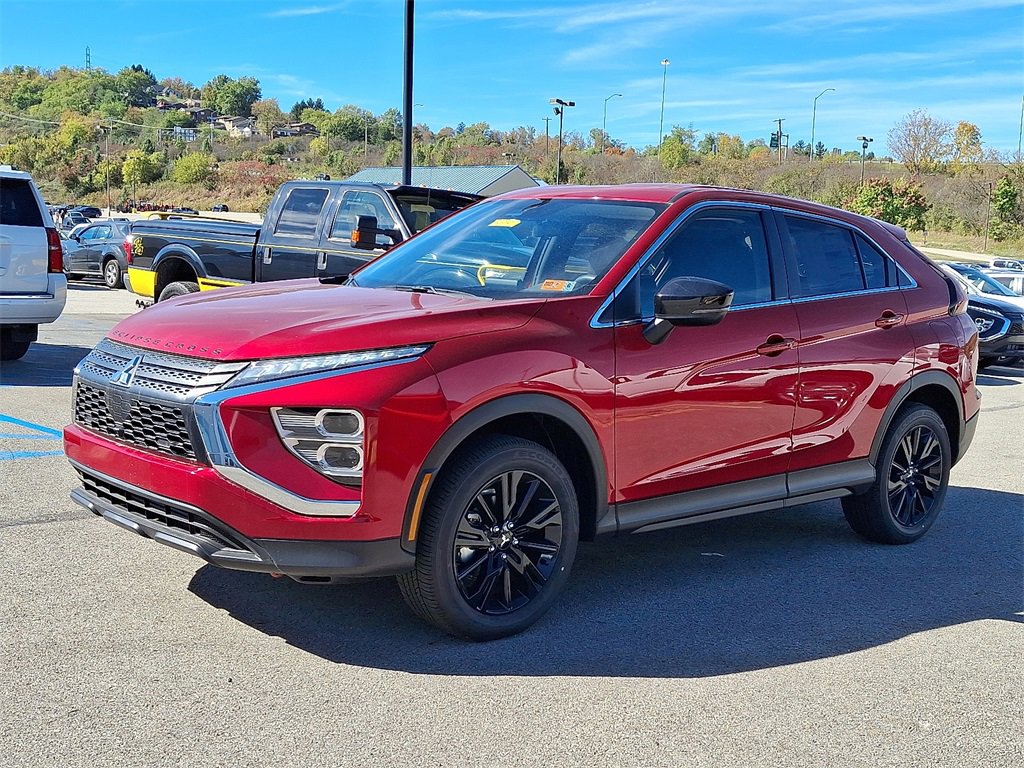 New 2025 Mitsubishi Eclipse Cross LE image 2