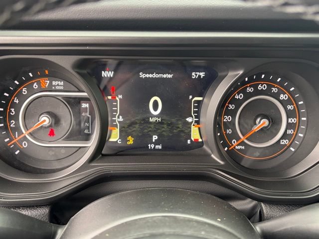 New 2026 Jeep Gladiator Mojave w/ Safety Group AWD/4WD image 18