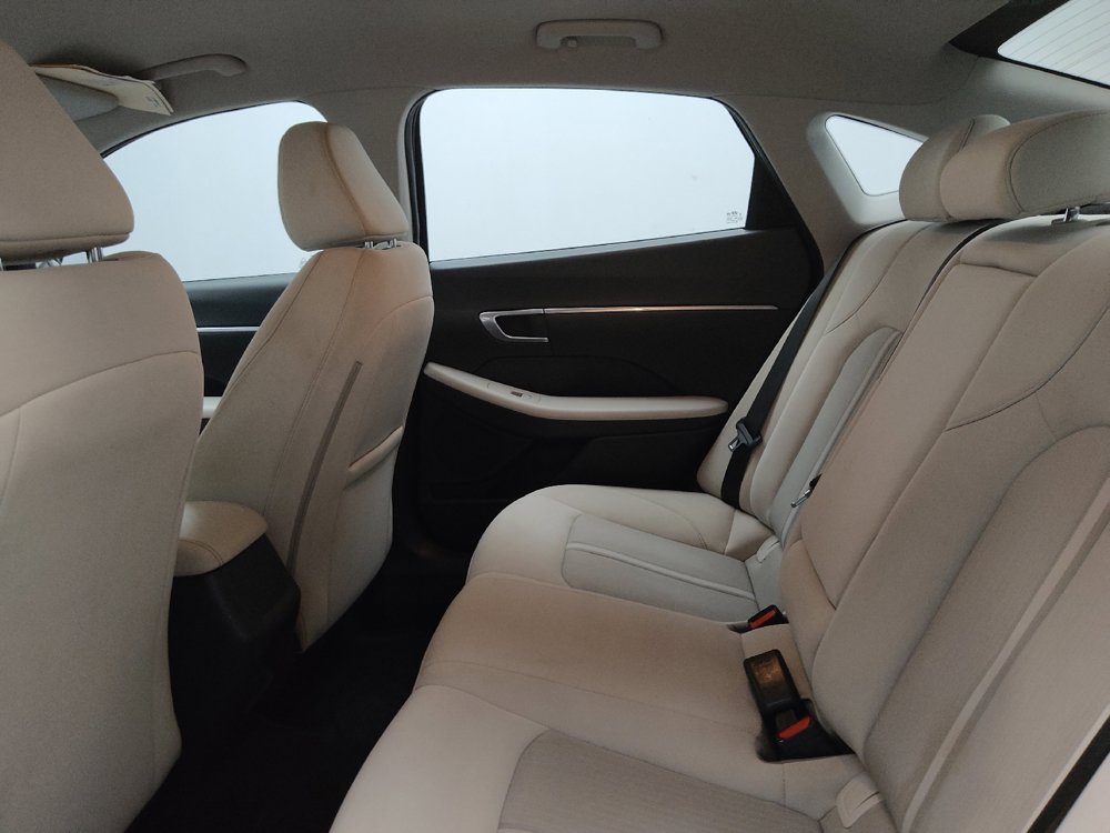 Used 2023 Hyundai Sonata SEL w/ Preferred Accessory Package FWD image 18