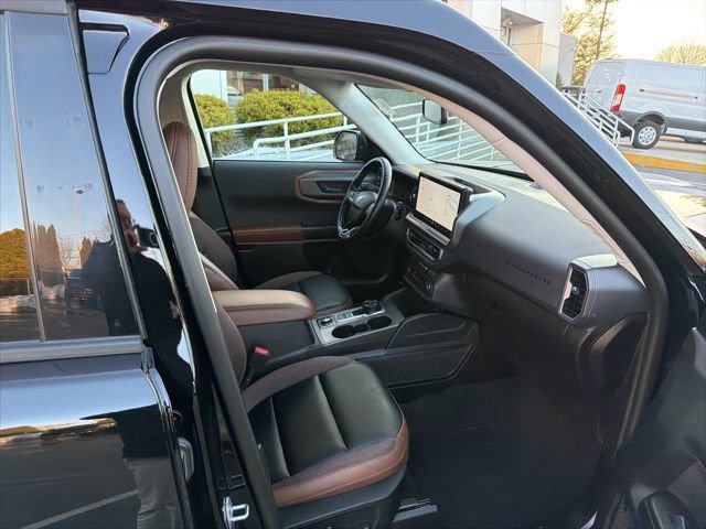 Used 2025 Ford Bronco Sport Outer Banks w/ Outer Banks Tech Package+ image 9