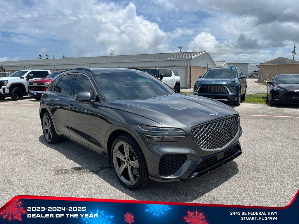 Used 2023 Genesis GV70 2.5T w/ Sport Prestige Package AWD/4WD image 2
