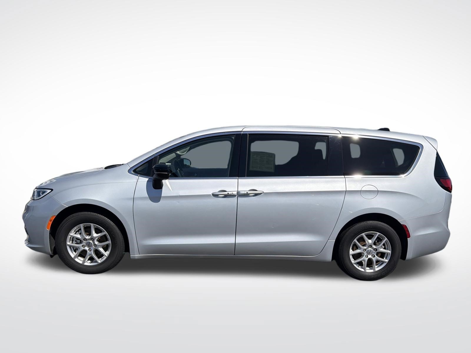 Used 2024 Chrysler Pacifica Touring-L FWD image 23