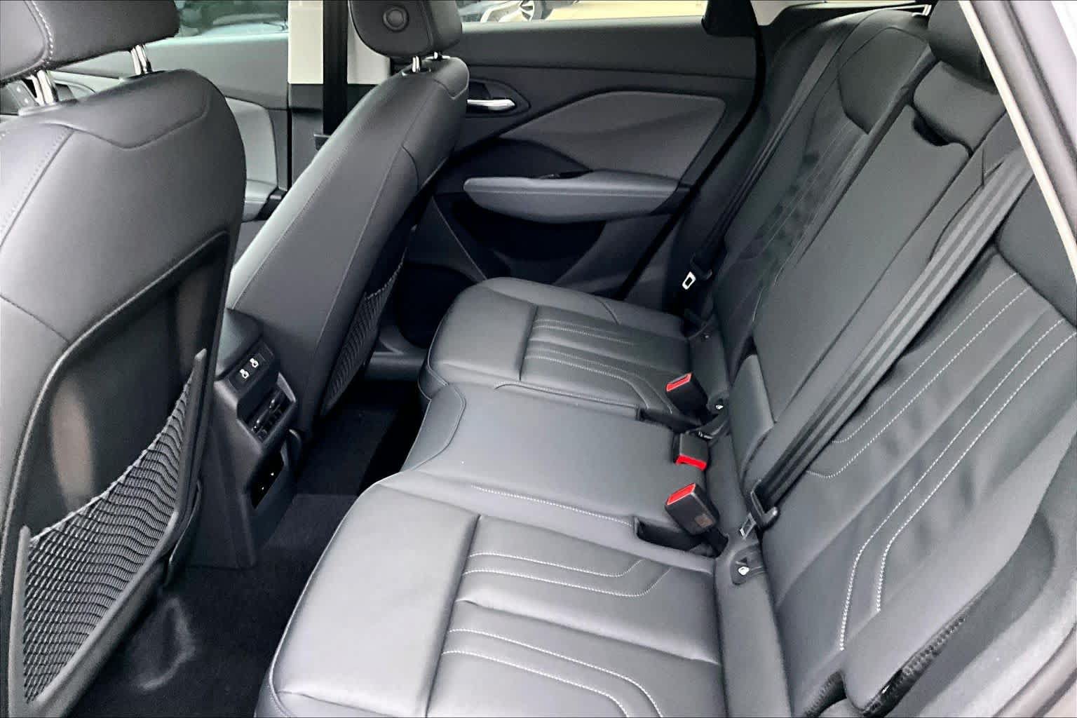 New 2026 Audi Q3 quattro 2.0T AWD/4WD image 17
