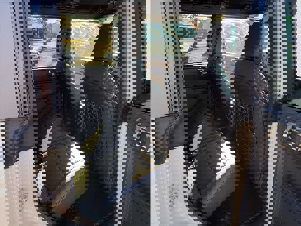 New 2025 Ford Bronco Badlands w/ Sasquatch Package image 26