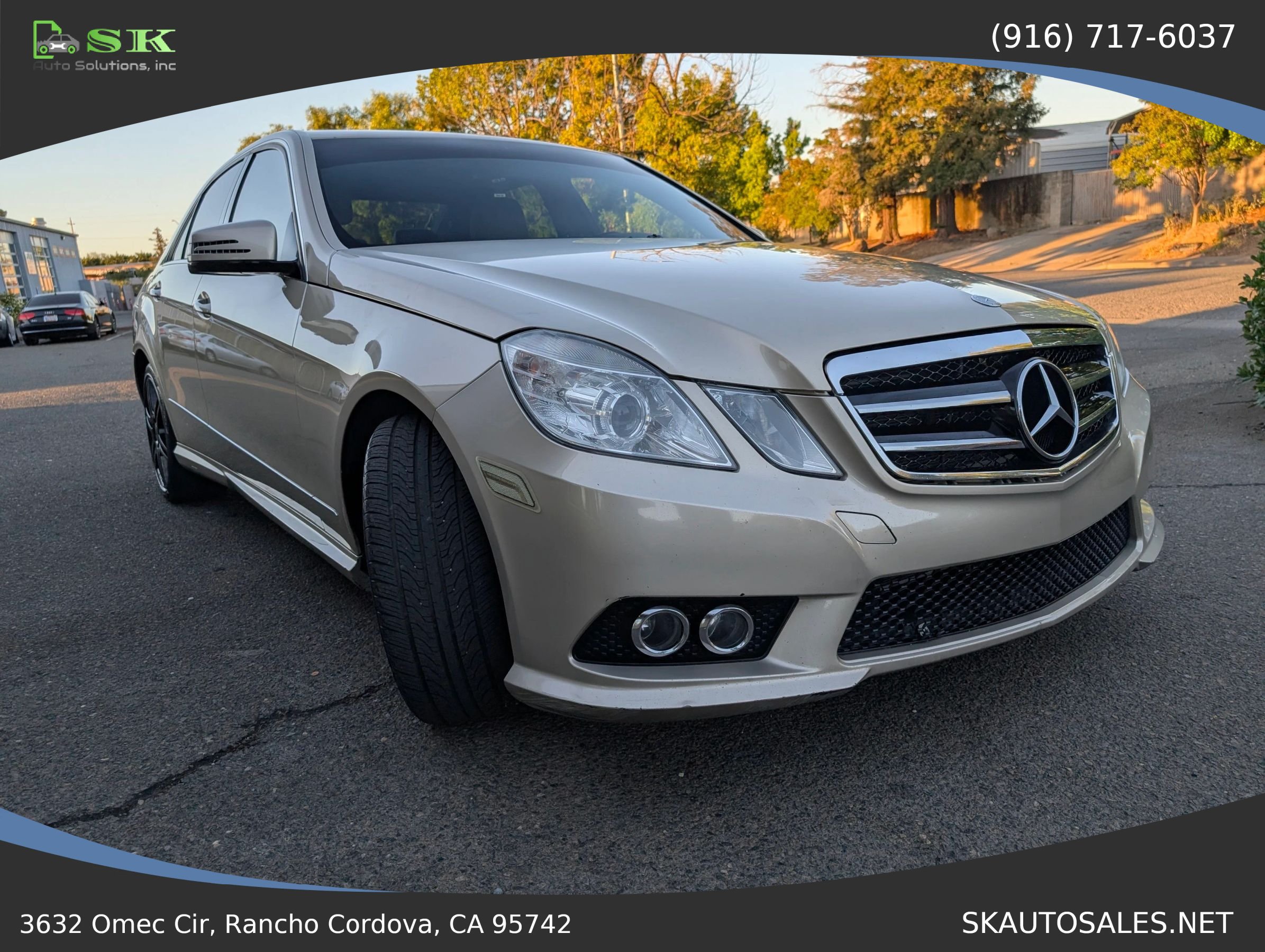 Used 2010 Mercedes-Benz E 350 4MATIC Sedan image 5