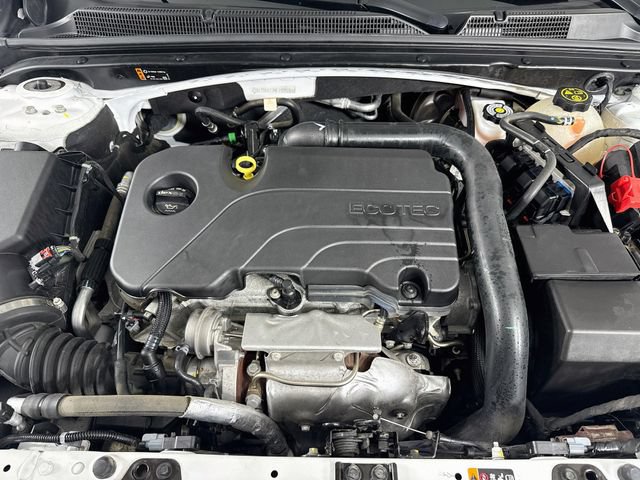 Used 2022 Chevrolet Malibu LT w/ Leather Package FWD image 31