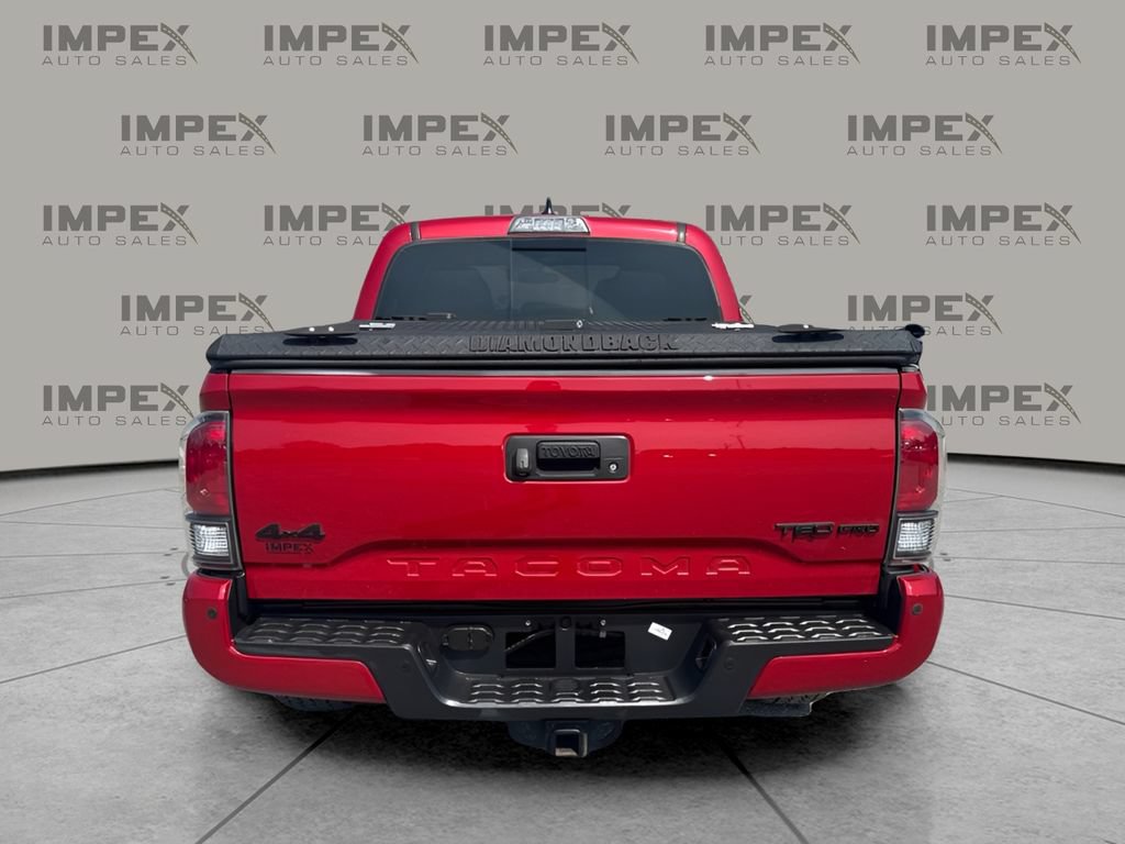 Used 2017 Toyota Tacoma TRD Pro AWD/4WD image 4