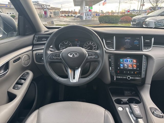 Certified 2023 INFINITI QX50 Luxe image 12