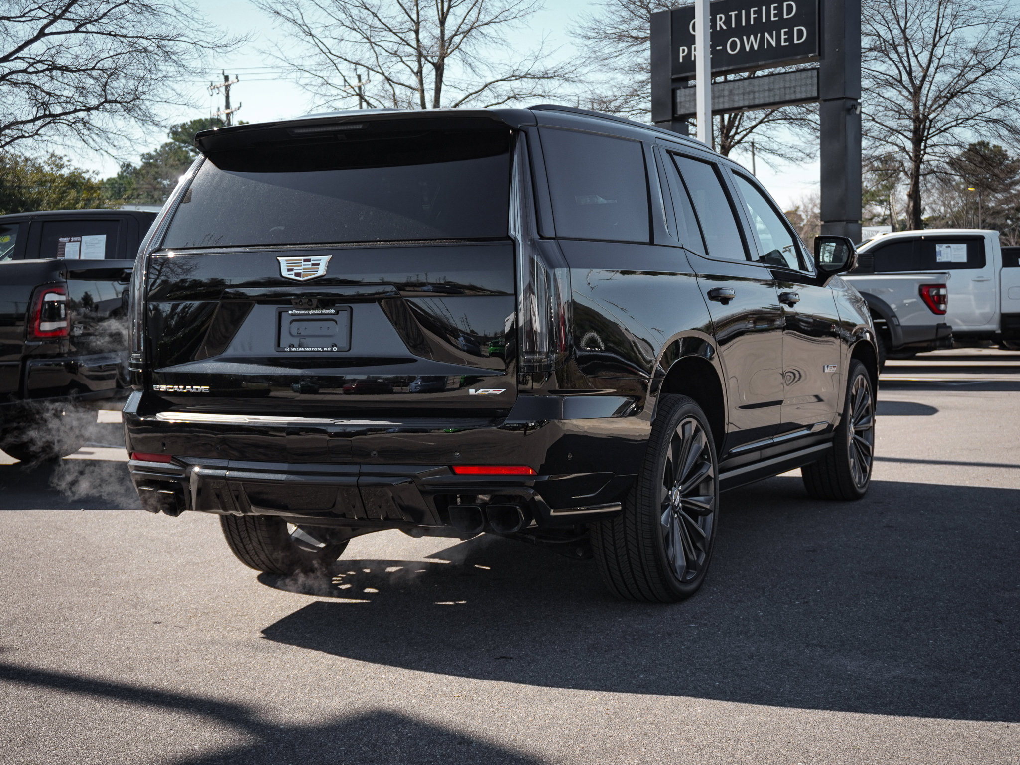 Used 2026 Cadillac Escalade V image 10