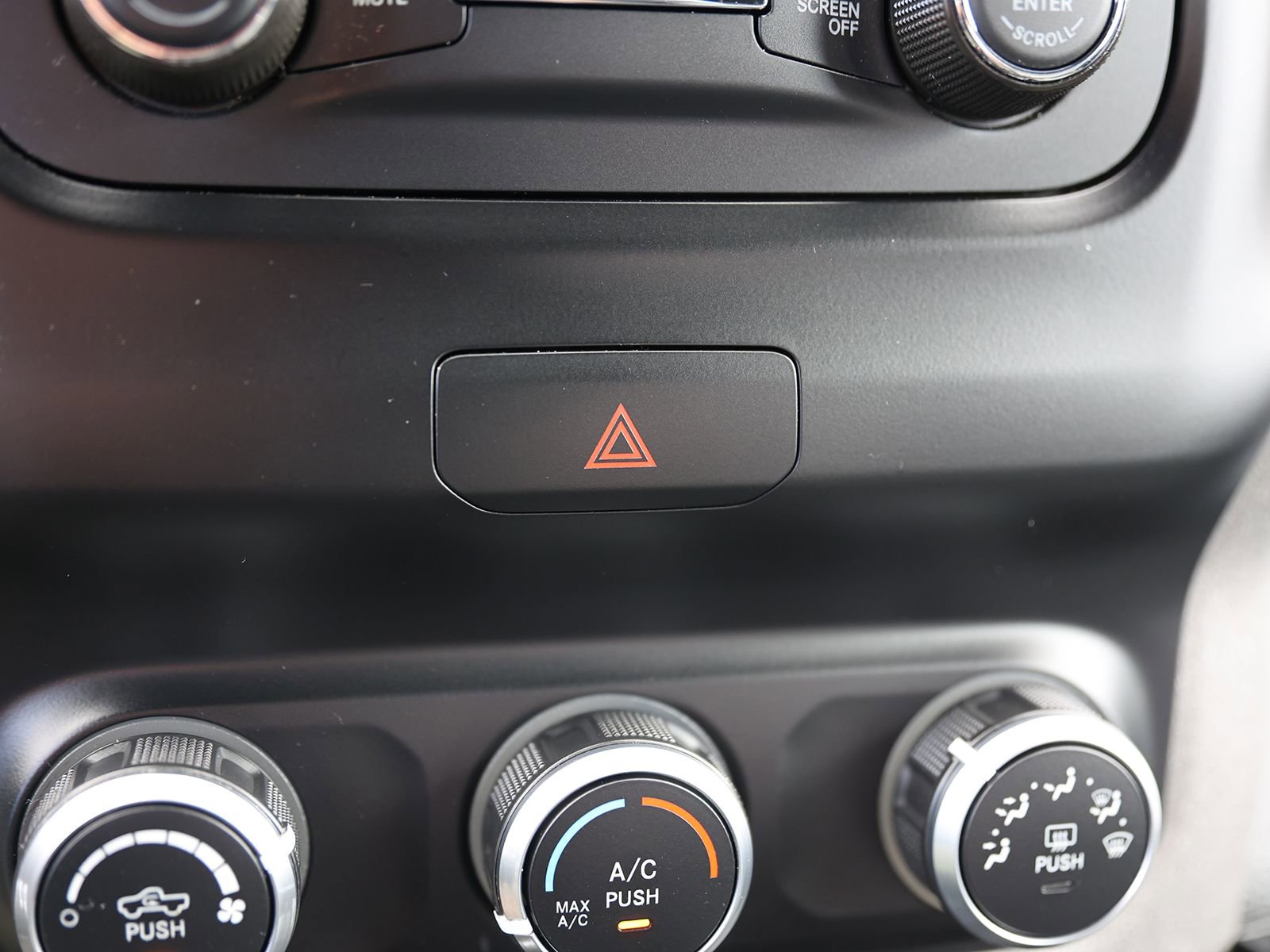 Used 2022 RAM 2500 Tradesman AWD/4WD image 29