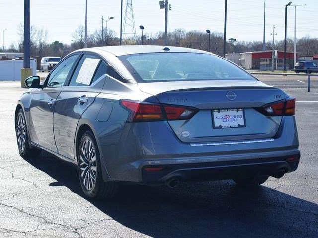 Used 2023 Nissan Altima 2.5 SV w/ SV Premium Package image 17