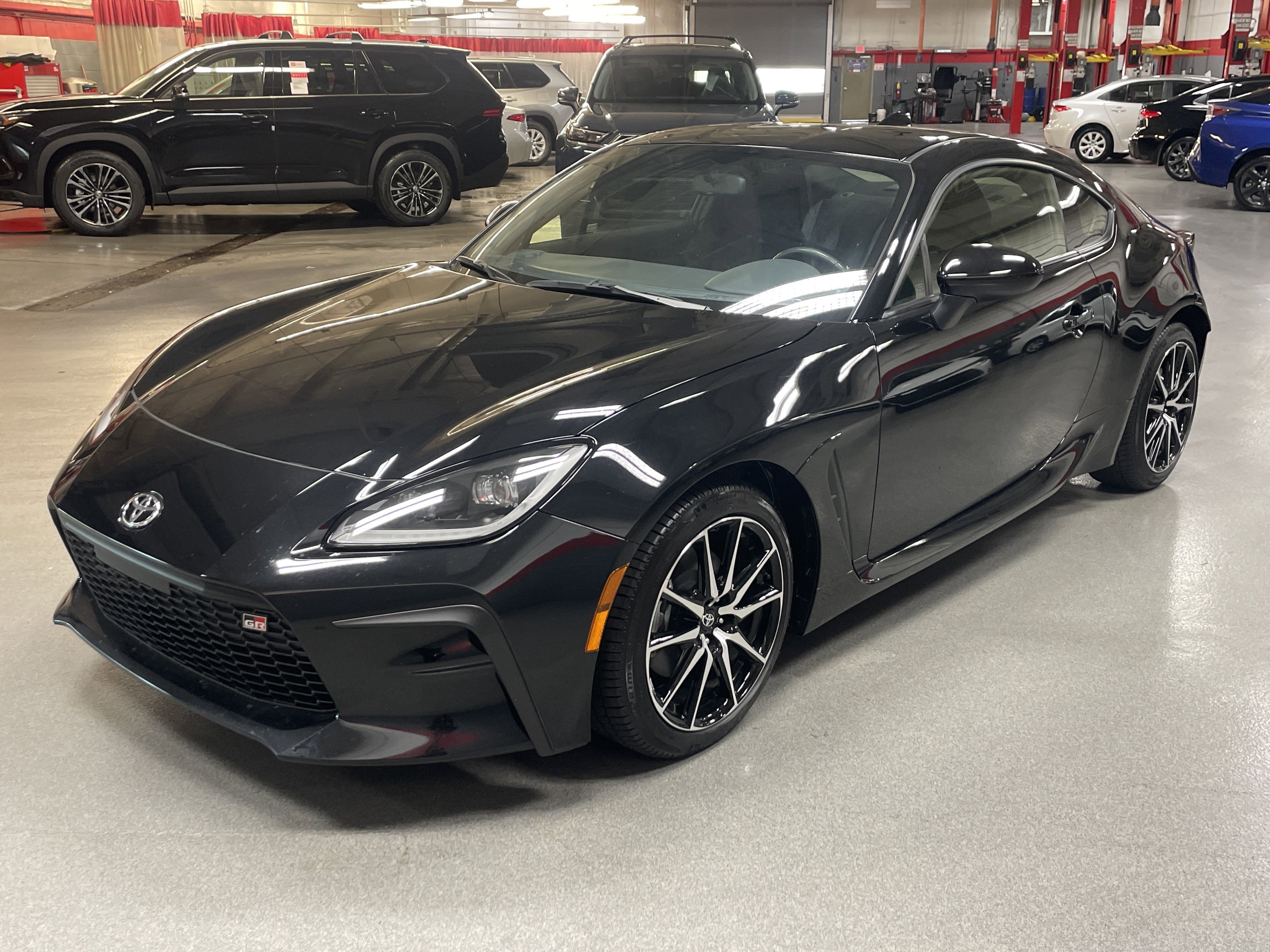 Used 2023 Toyota GR86 image 5