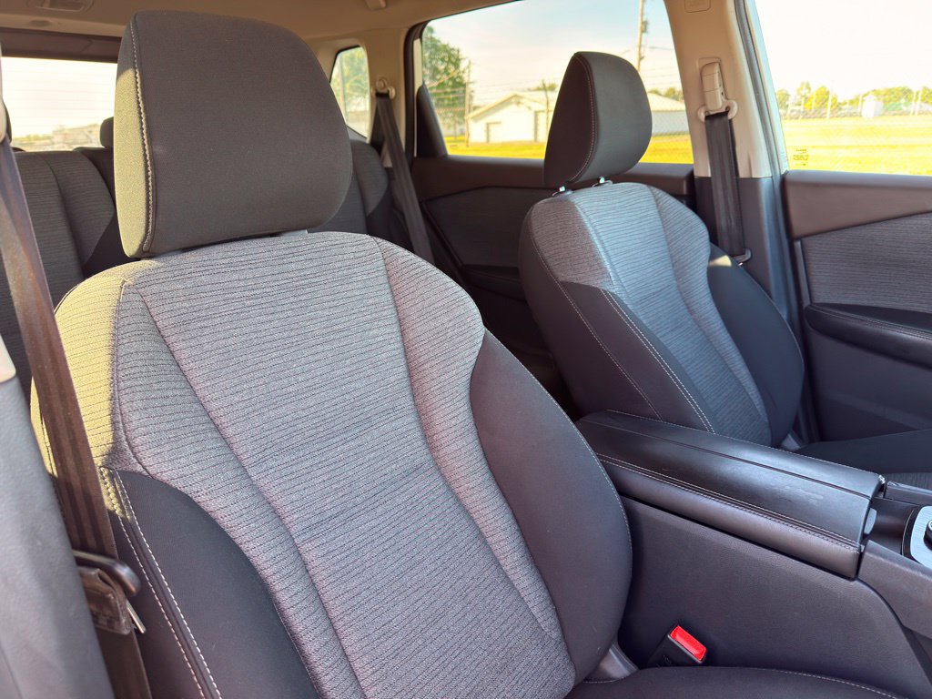 Used 2021 Nissan Rogue SV AWD/4WD image 35