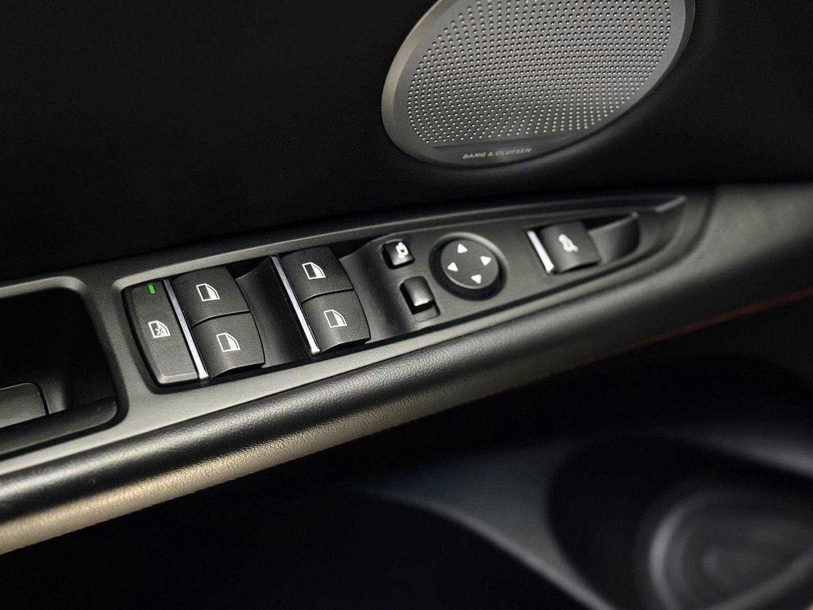 Used 2018 BMW X5 M image 13