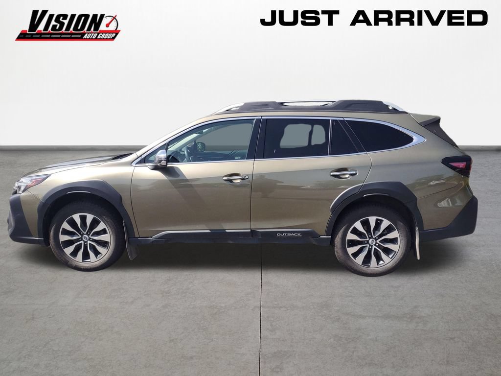 Used 2024 Subaru Outback Touring XT AWD/4WD image 2