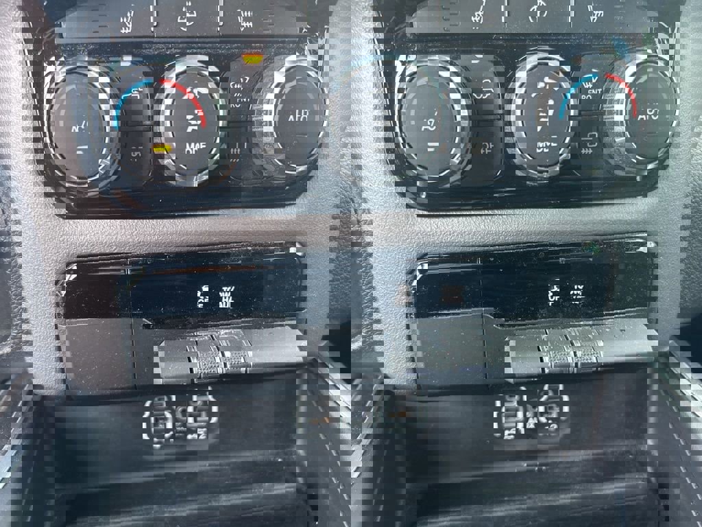 Used 2023 RAM 1500 Big Horn image 11