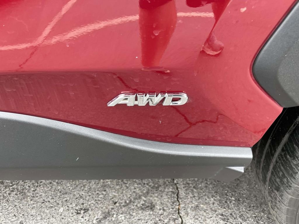 Used 2023 Toyota RAV4 XLE Premium image 40