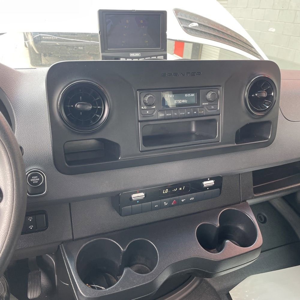 Used 2020 Mercedes-Benz Sprinter 2500 image 9