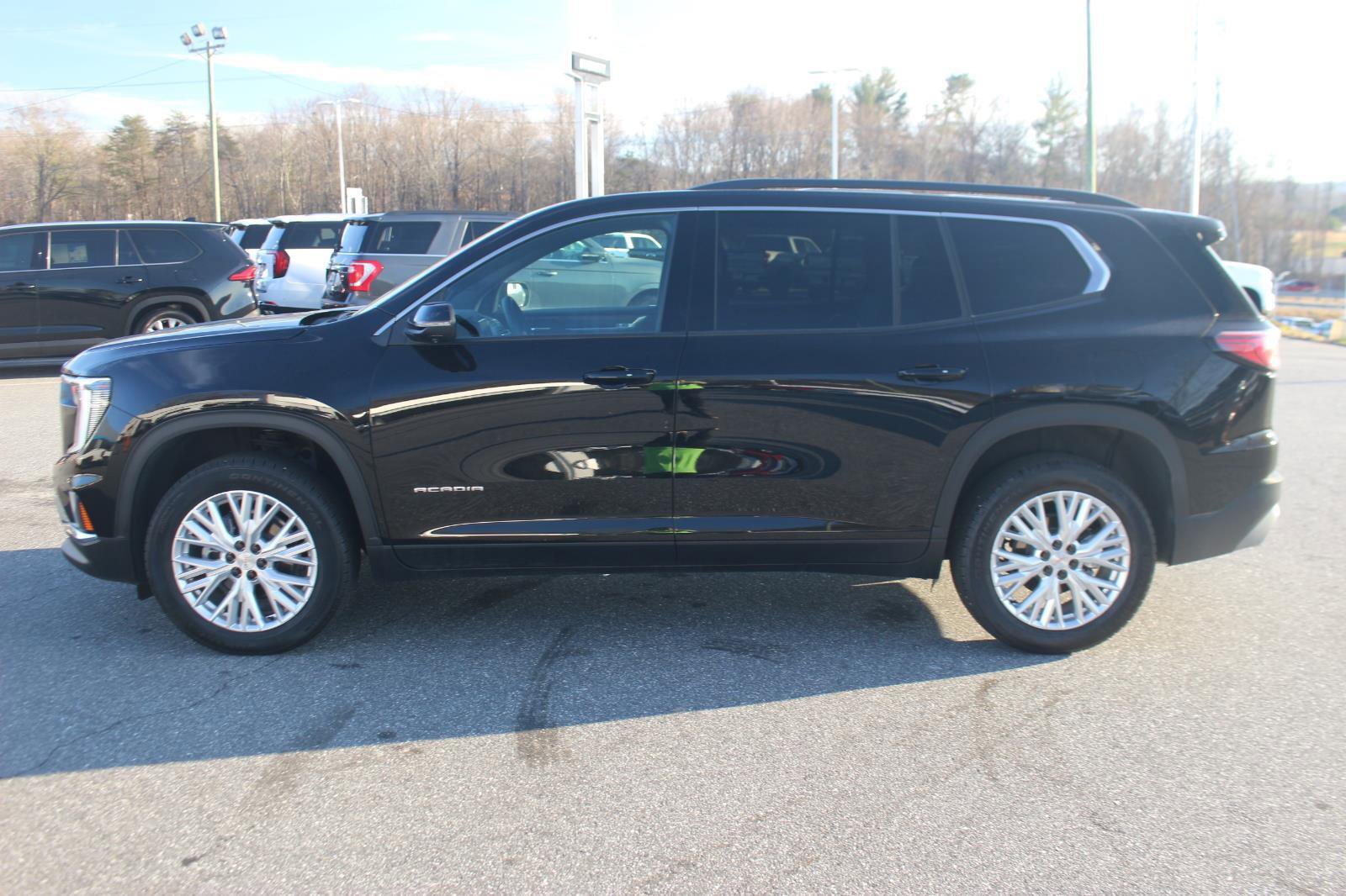 New 2025 GMC Acadia Elevation w/ Elevation Premium Package image 6