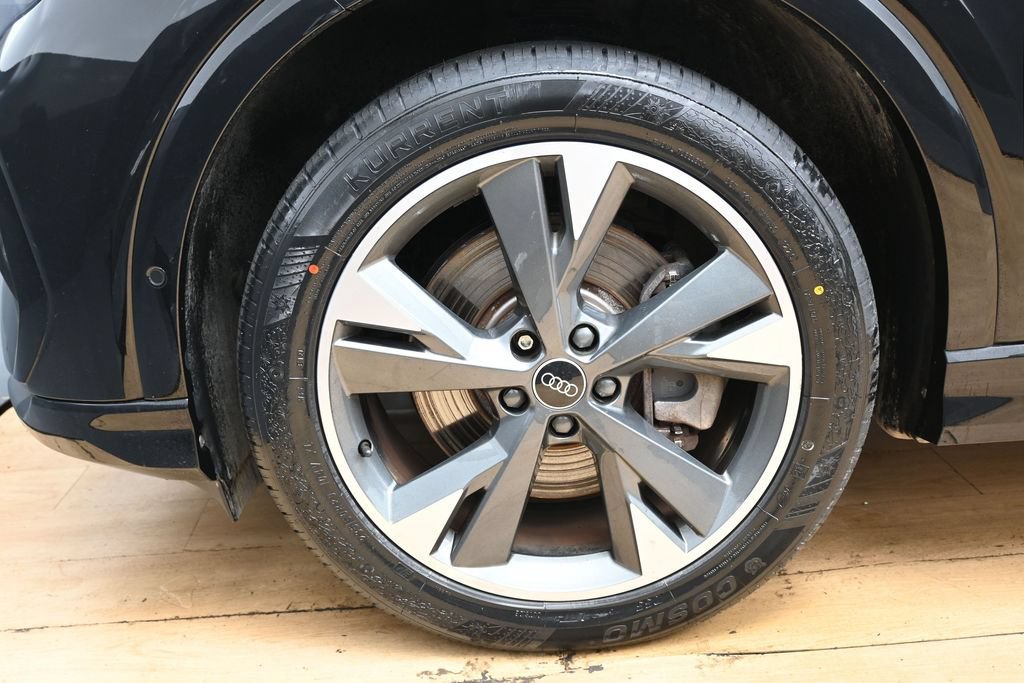 Used 2023 Audi Q4 e-tron Premium Plus AWD/4WD image 12