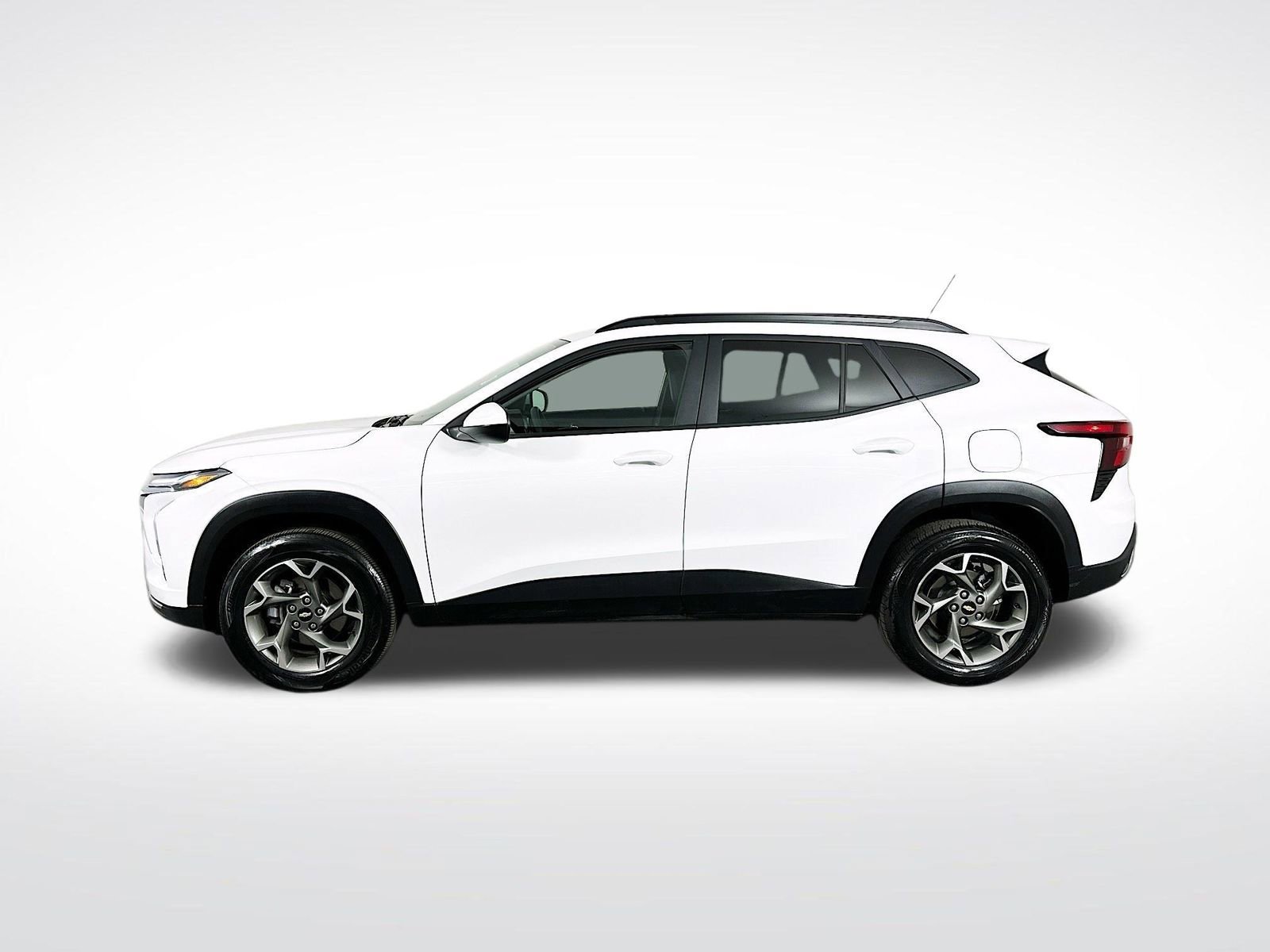 Used 2025 Chevrolet Trax LT image 5