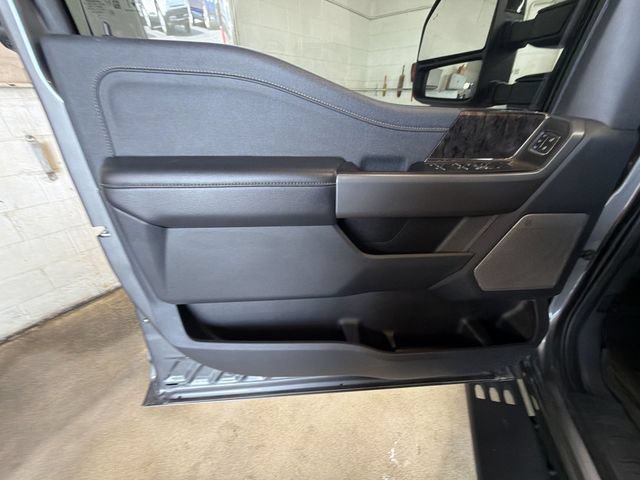 Used 2025 Ford F350 Lariat w/ Tremor Off-Road Package AWD/4WD image 23