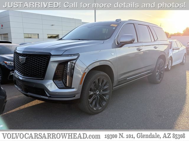 Used 2025 Cadillac Escalade Sport Platinum w/ LPO, ONYX Package AWD/4WD image 1