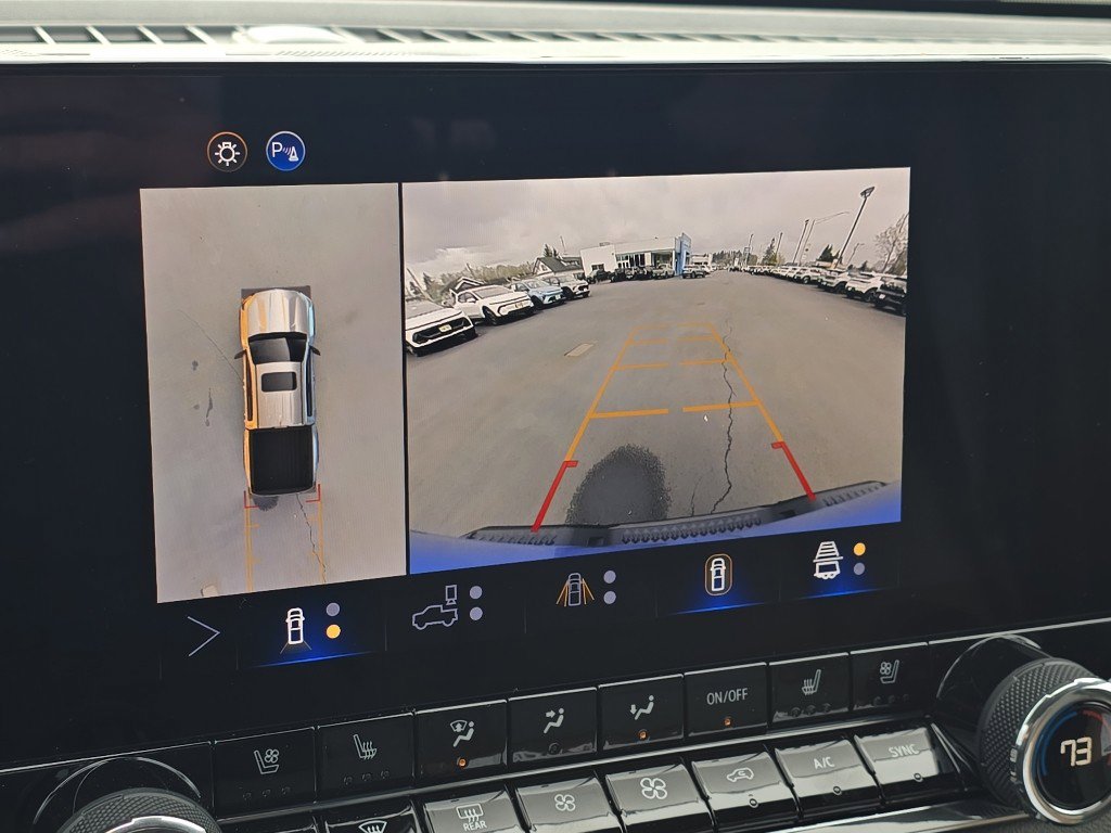 Used 2025 Chevrolet Colorado ZR2 w/ Technology Package image 29