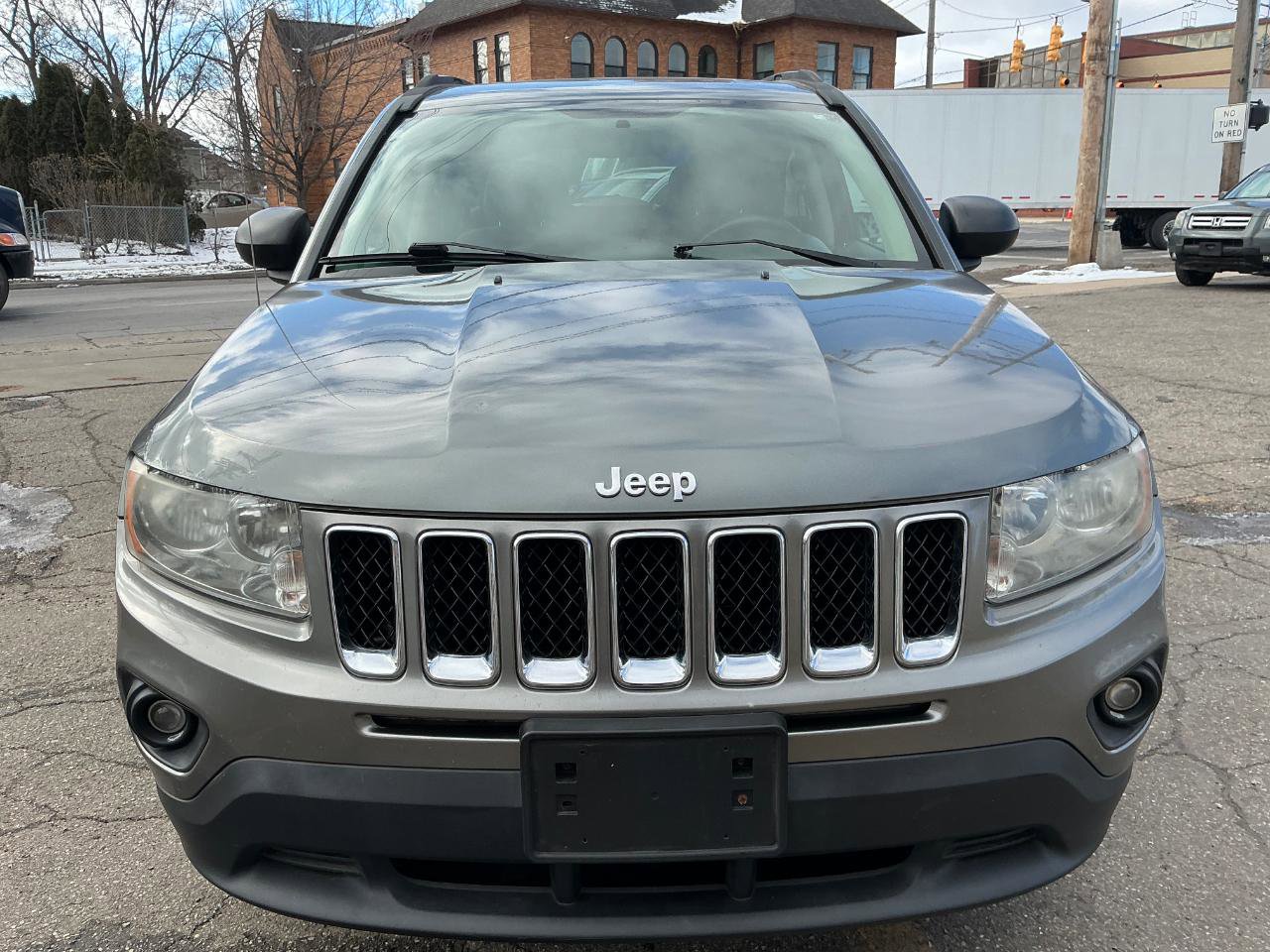 Used 2012 Jeep Compass Sport image 7