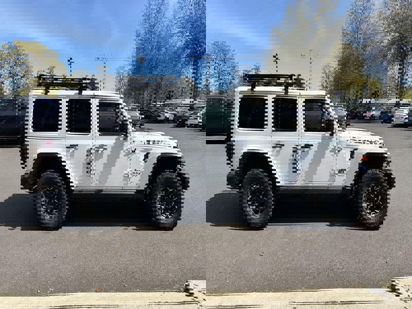 Certified 2023 Jeep Wrangler Unlimited Rubicon 4xe w/ Steel Bumper Group image 5